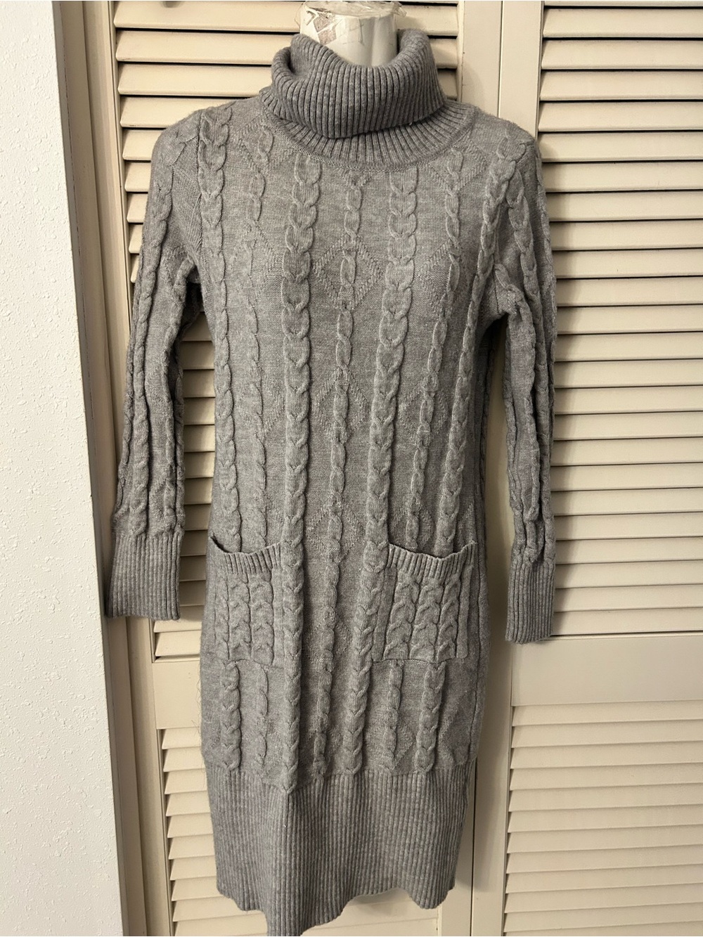 Gray Cable Knit Turtleneck Sweater Dress🚨 - Picture 2 of 2